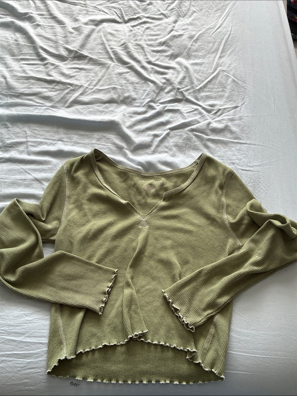 American Eagle Outfitters Olive Ribbed Long-Sleeve Top